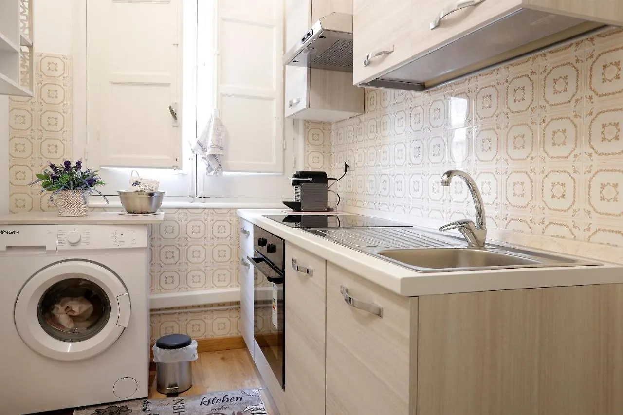 Rooms Near Sea Trapani