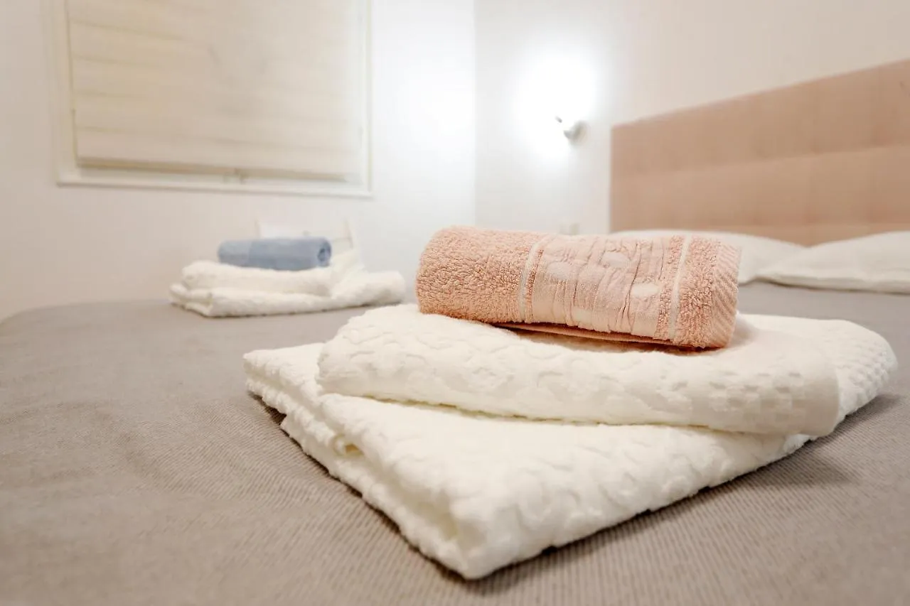 Rooms Near Sea Trapani